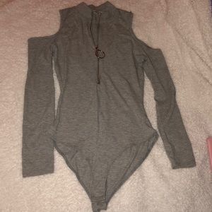 NWOT Grey bodysuit- size Small